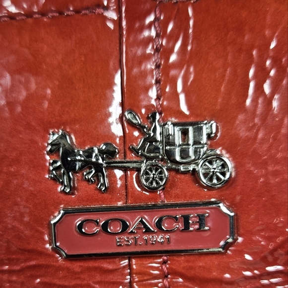 Coach Red Shoulder Bag with Luxurious Hobo Style - Picture 10 of 13